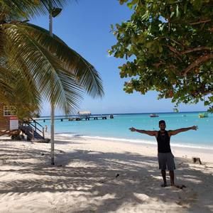 Meet your Posher, Raj